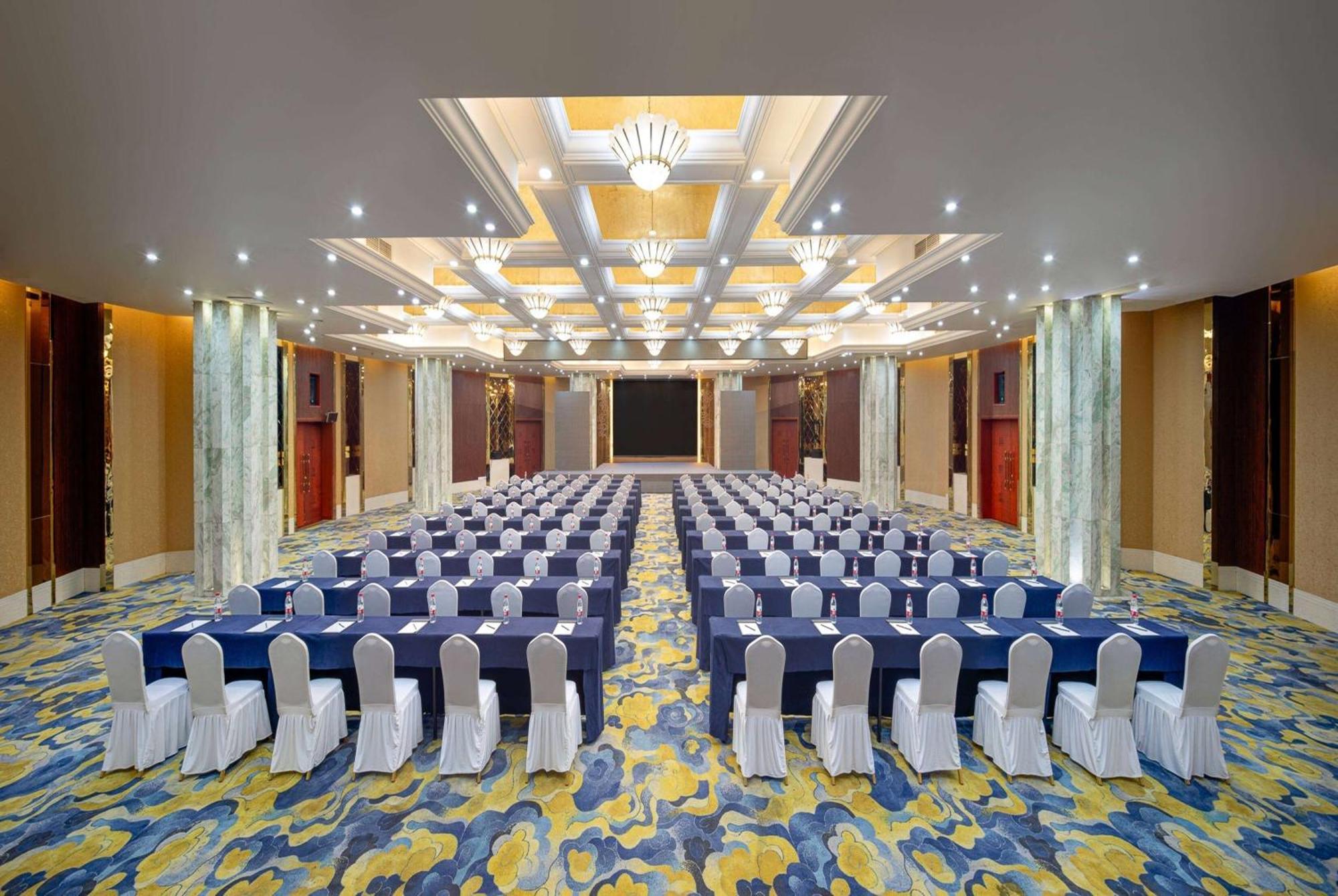 Hotel Ramada Plaza By Wyndham Chongqing West Extérieur photo