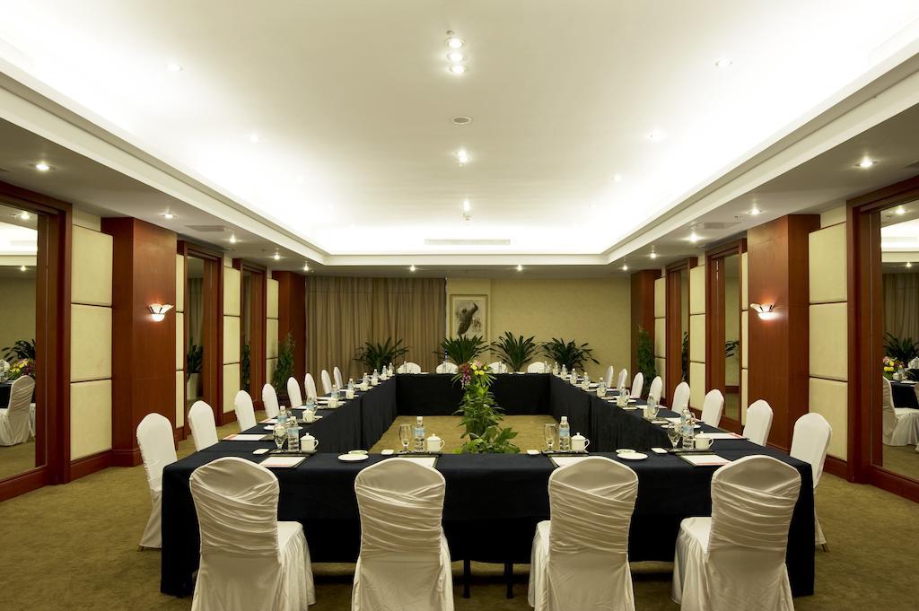 Hotel Ramada Plaza By Wyndham Chongqing West Extérieur photo